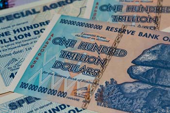One hundred trillion Zimbabwe dollars