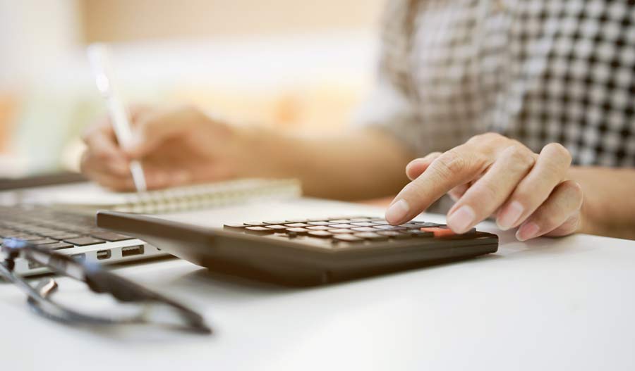 Calculating net income with calculator